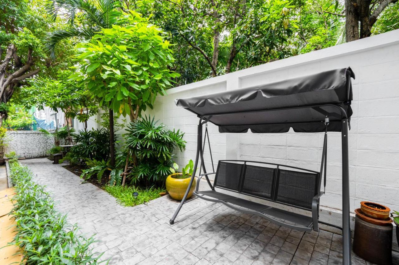 Oyo 1042 Boon'S Residence Bangkok Luaran gambar