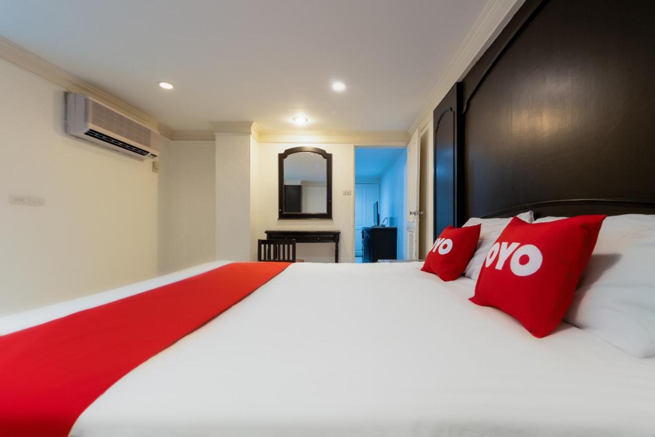 Oyo 1042 Boon'S Residence Bangkok Luaran gambar
