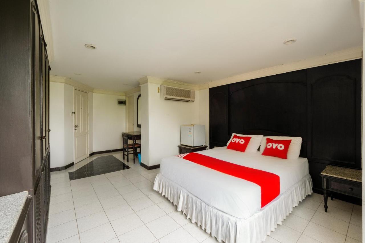 Oyo 1042 Boon'S Residence Bangkok Luaran gambar