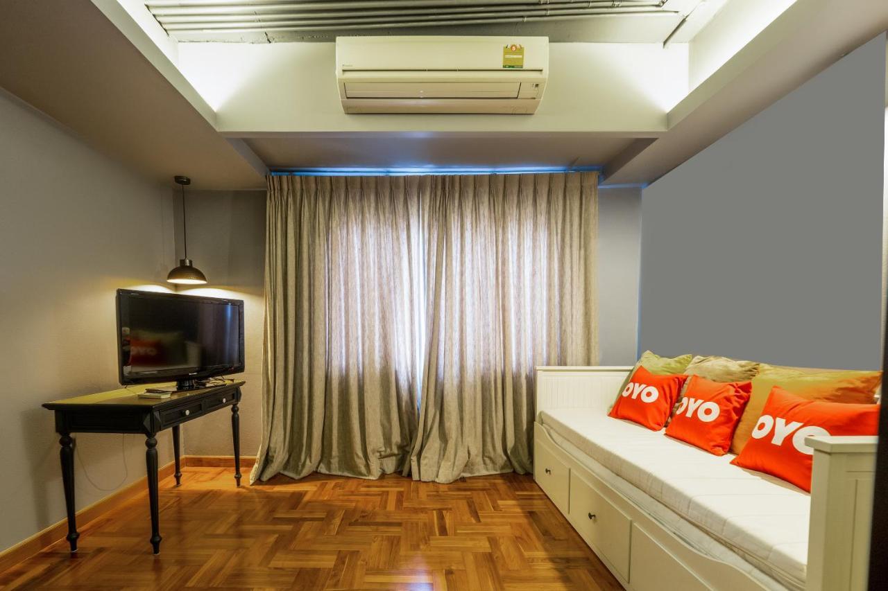 Oyo 1042 Boon'S Residence Bangkok Luaran gambar