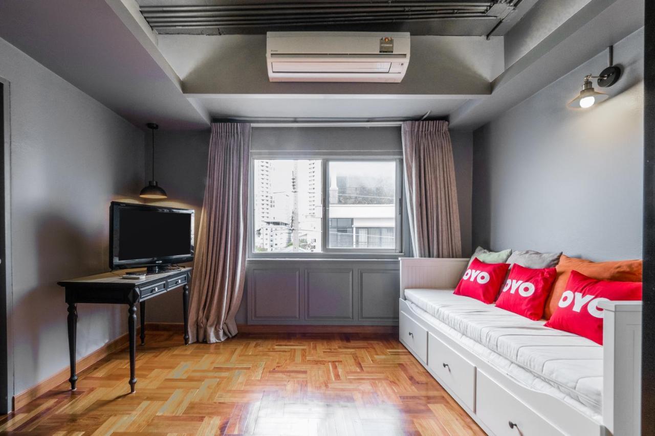 Oyo 1042 Boon'S Residence Bangkok Luaran gambar